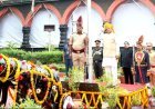 राज्यपाल श्री पटेल ने लोकभवन में किया ध्वजारोहण